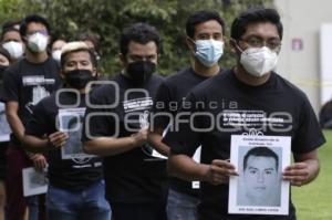 IBERO . ESTUDIANTES AYOTZINAPA