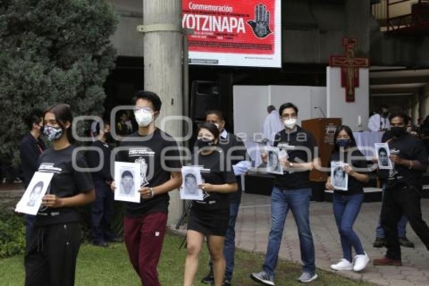 IBERO . CONMEMORACIÓN AYOTZINAPA