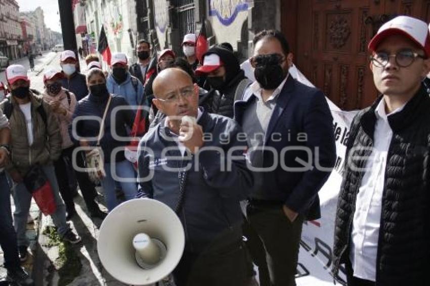 TRABAJADORES TALAVERA URIARTE