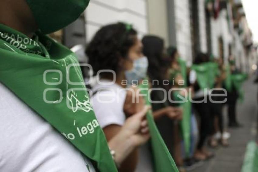 MANIFESTACIÓN . FEMINISTAS