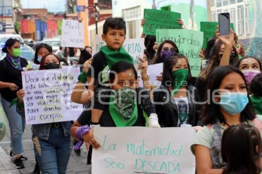 ATLIXCO . MANIFESTACIÓN LEGALIZACIÓN ABORTO