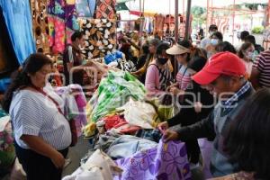 TLAXCALA . TIANGUIS TEXTIL 