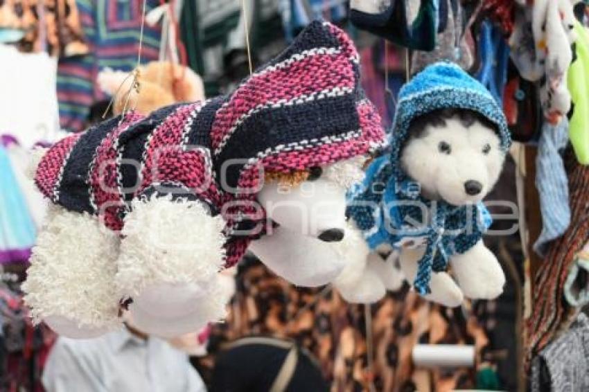 TLAXCALA . TIANGUIS TEXTIL
