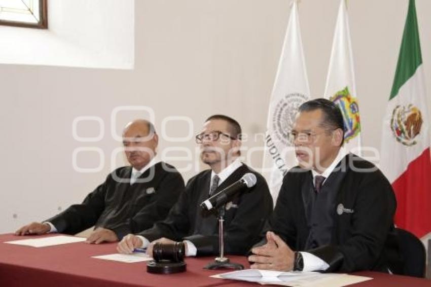 TRIBUNAL DE JUSTICIA . MAGISTRADOS