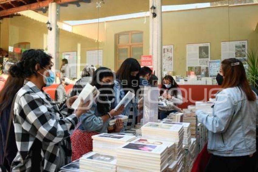 TLAXCALA . TENDIDO DE LIBROS