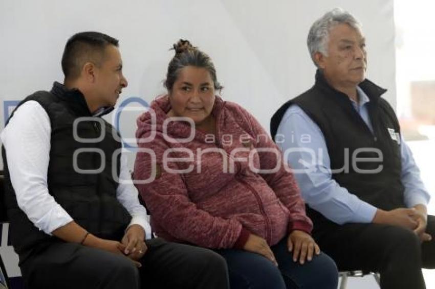 SAN ANDRÉS CHOLULA . ENTREGA CALENTADORES SOLARES