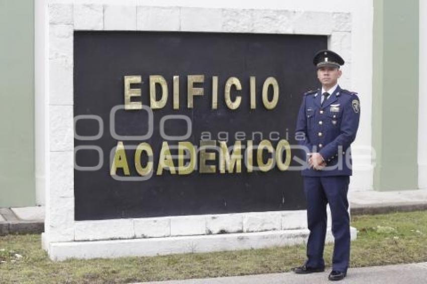 EJÉRCITO . CONTROLADORES TRÁFICO AÉREO