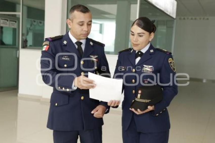 EJÉRCITO . CONTROLADORES TRÁFICO AÉREO