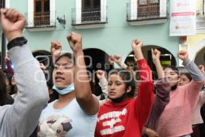 MANIFESTACIÓN . NORMALISTAS PANOTLA