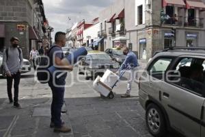 TRÁFICO . CALLE 16 DE SEPTIEMBRE