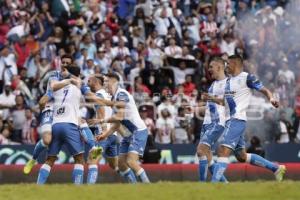 FÚTBOL . PUEBLA VS CHIVAS