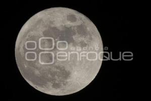 LUNA LLENA