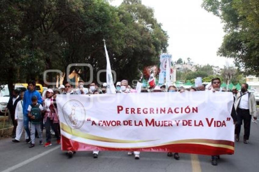 TLAXCALA . PEREGRINACIÓN A FAVOR DE LA VIDA