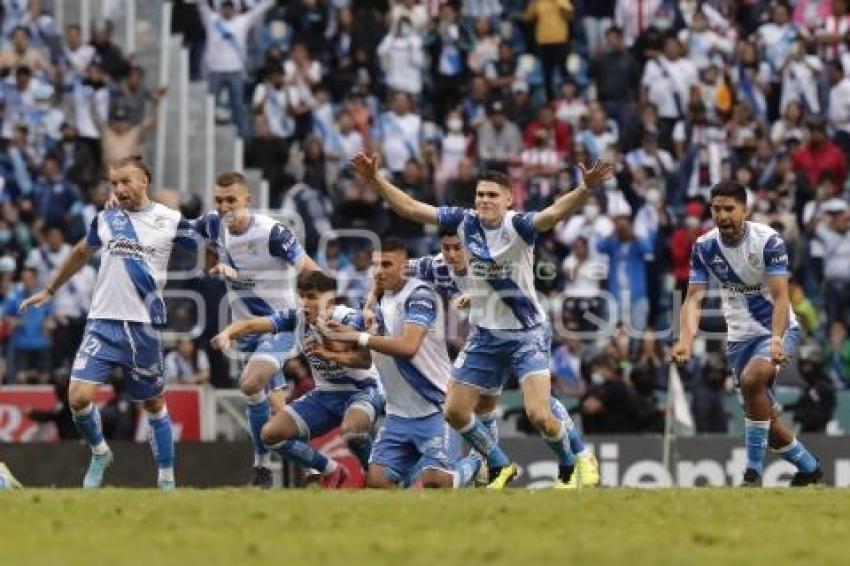 FÚTBOL . PUEBLA VS CHIVAS