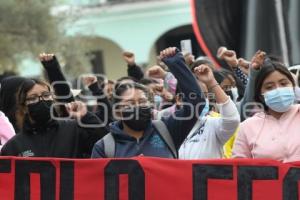 MANIFESTACIÓN . ESCUELA NORMAL PANOTLA 