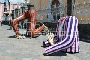 ATLIXCO . CATRINAS MONUMENTALES