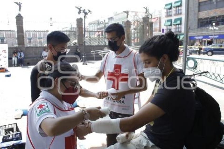 CRUZ ROJA . PRIMEROS AUXILIOS