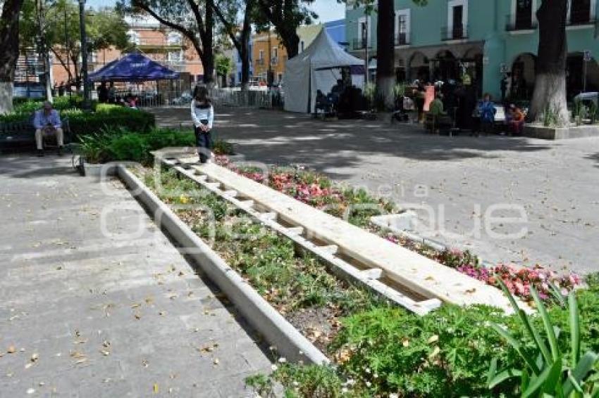 TLAXCALA . RETIRO LETRERO MONUMENTAL