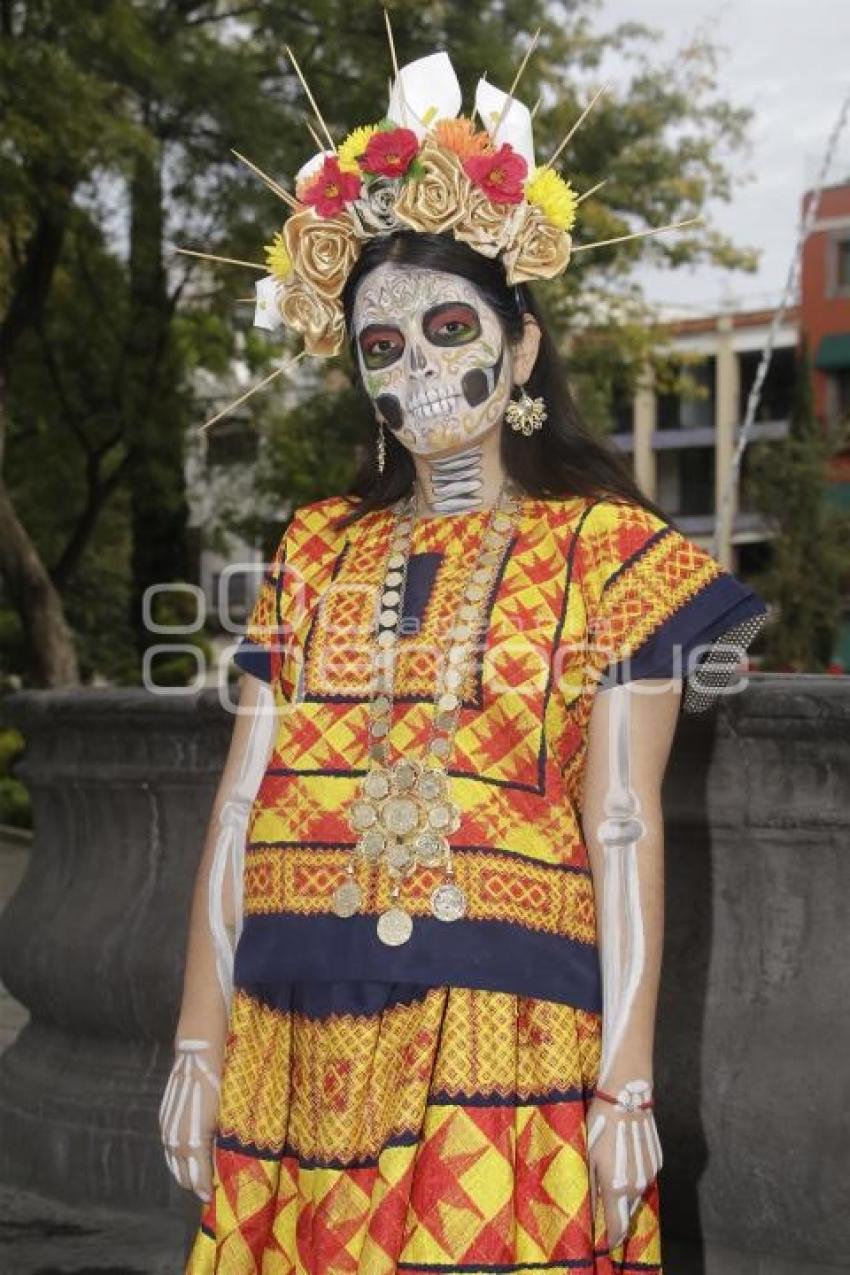 AYUNTAMIENTO . DÍA DE MUERTOS