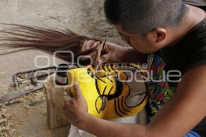 ACATLÁN . TRAJES TECUANES