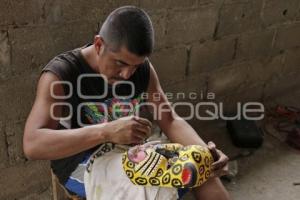 ACATLÁN . TRAJES TECUANES