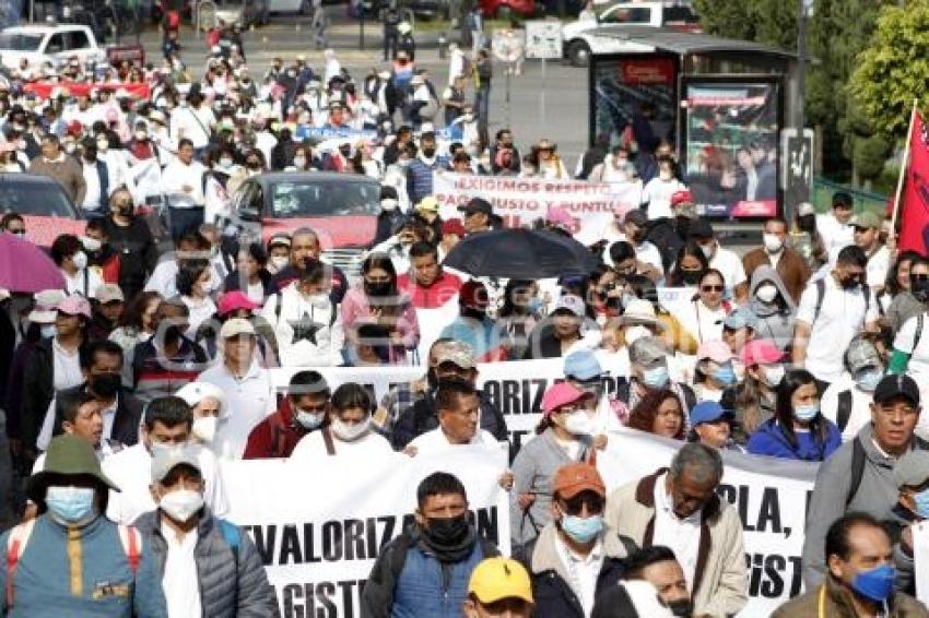 MANIFESTACIÓN MAESTROS