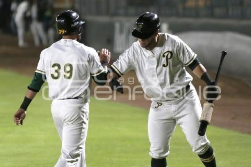 BÉISBOL . PERICOS VS AGUILAS-LEONES