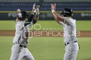 BÉISBOL . PERICOS VS AGUILAS-LEONES