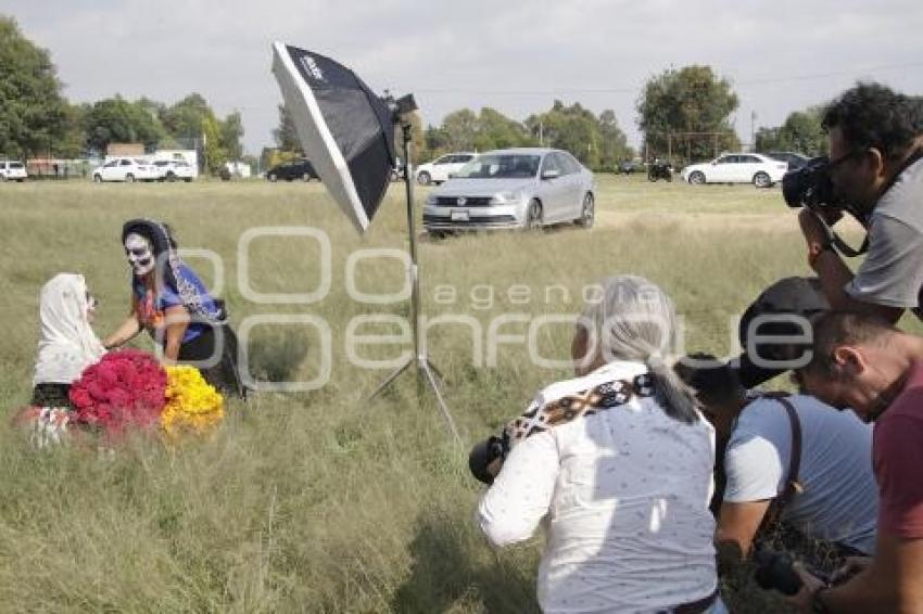 CAMPOS DE CEMPASÚCHIL . SESIONES FOTOGRÁFICAS