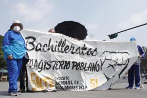 MANIFESTACIÓN . MAESTROS