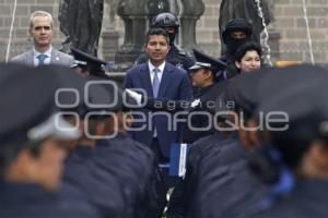 AYUNTAMIENTO . GRADUACIÓN POLICÍAS