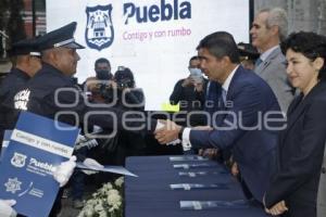 AYUNTAMIENTO . GRADUACIÓN POLICÍAS