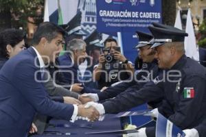 AYUNTAMIENTO . GRADUACIÓN POLICÍAS