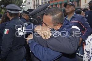 AYUNTAMIENTO . GRADUACIÓN POLICÍAS