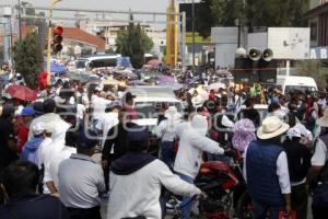 TEXMELUCAN . MANIFESTACIÓN COMERCIANTES