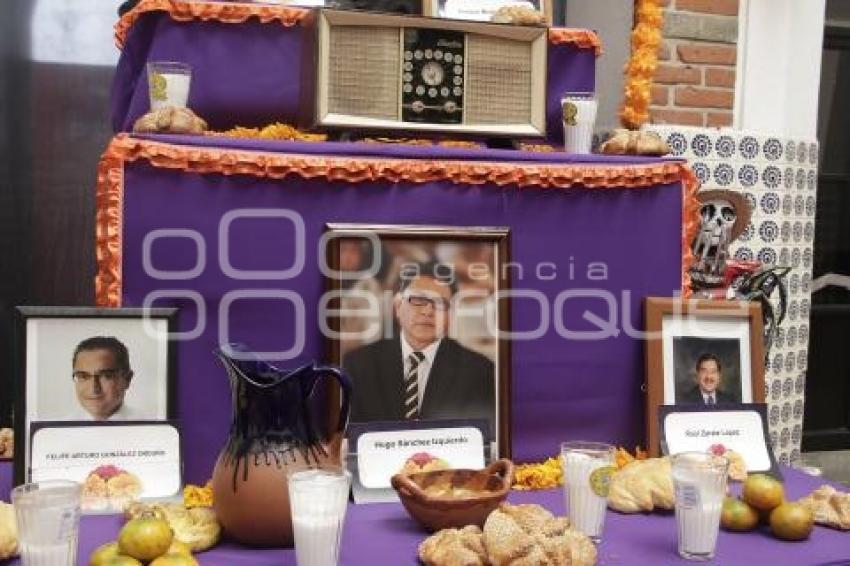 OFRENDA COMUNICADORES POBLANOS