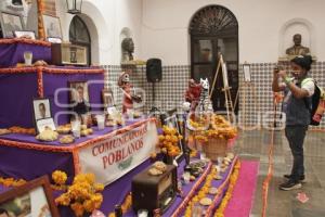 OFRENDA COMUNICADORES POBLANOS