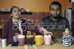 TLAXCALA . PULQUE TEMPORADA MUERTOS