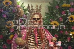 ALTAR DE LA SANTA MUERTE