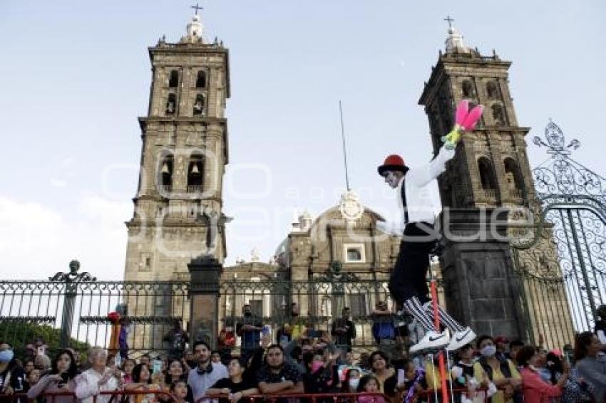 DESFILE DE CATRINAS