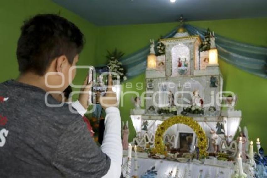 HUAQUECHULA . OFRENDA MONUMENTAL