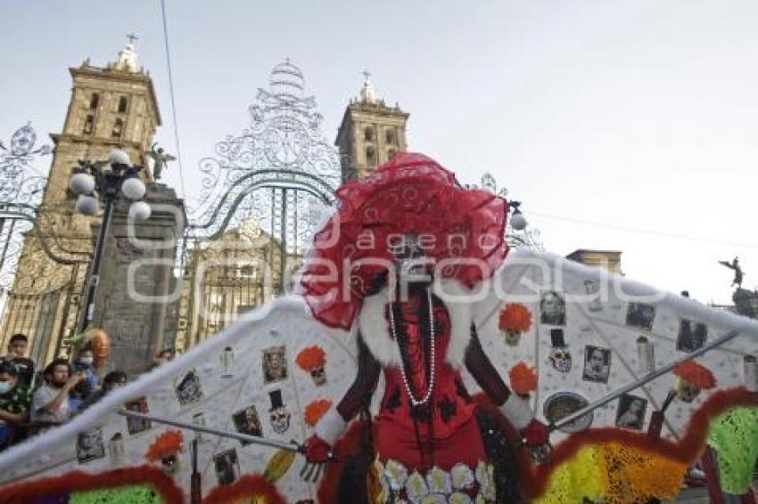 DESFILE DE CATRINAS