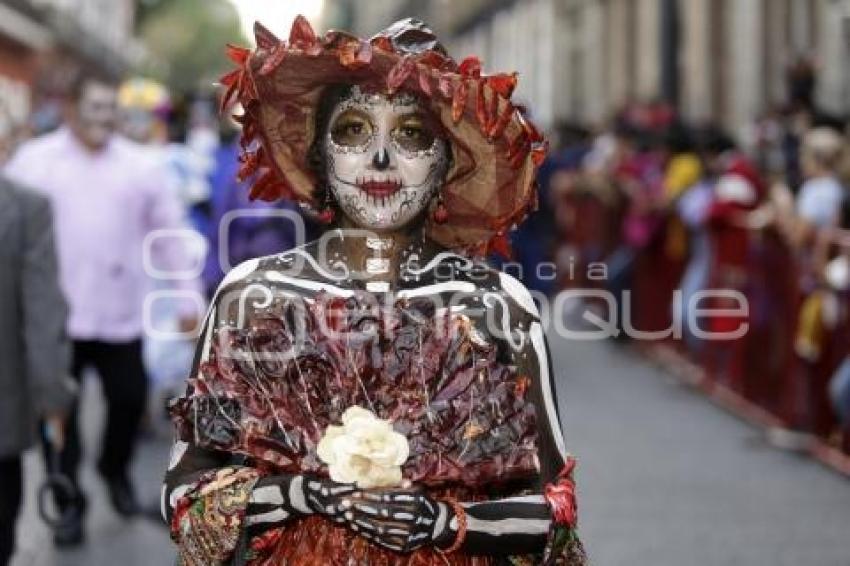 DESFILE DE CATRINAS