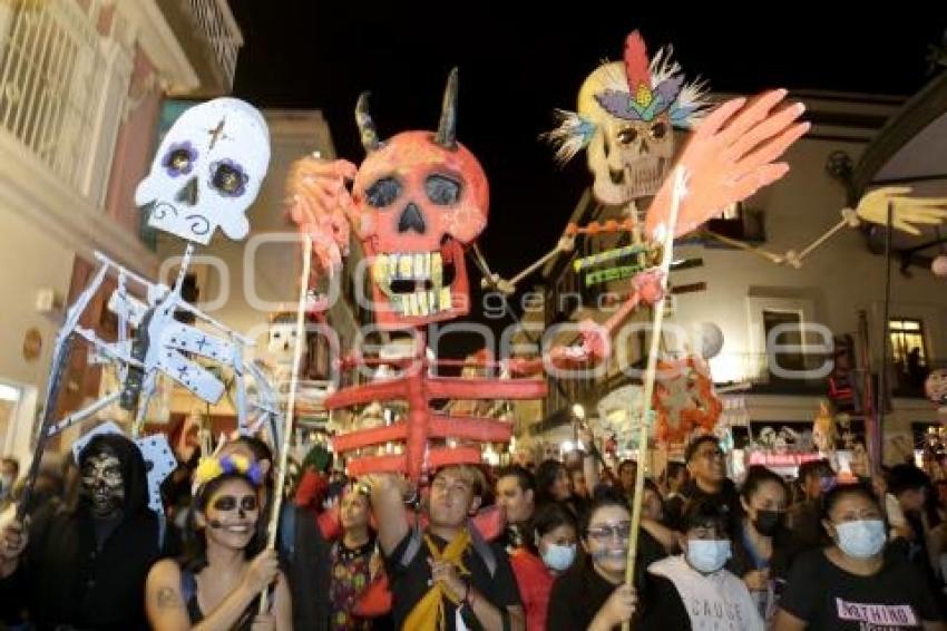 TAMALISTA . DESFILE DE CALAVERAS