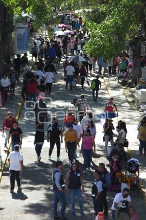 PANTEÓN MUNICIPAL . DÍA DE MUERTOS