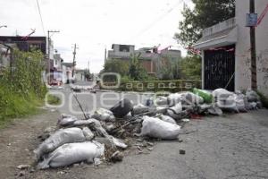 PUENTE EN RIESGO