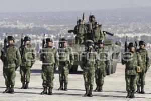 EJÉRCITO . CEREMONIA DE GRADUACIÓN