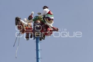 SAN PEDRO CHOLULA . VOLADORES DE PAPANTLA