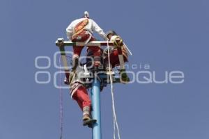 SAN PEDRO CHOLULA . VOLADORES DE PAPANTLA