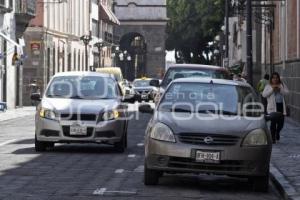 ESTACIONAMIENTO EN DOBLE FILA